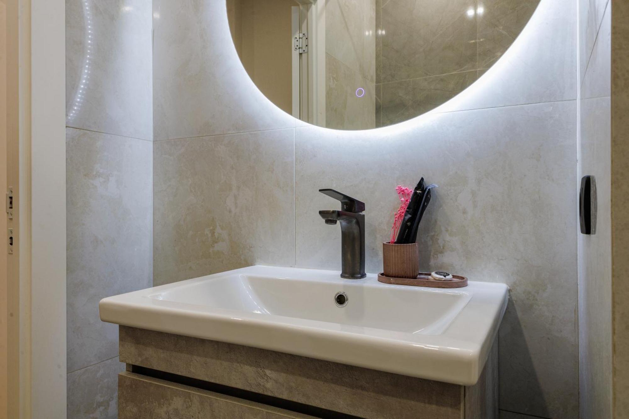 2 х комнатные барыс и арена ботанический сад Apartment Nur-Sultan (Astana)